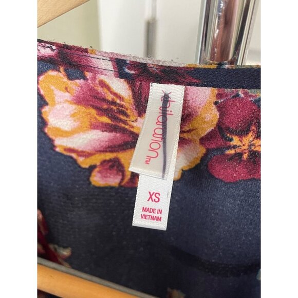 Xhilaration Navy Floral V Neck Faux Wrap Ruffle Hem Knee Length Dress Sz XS - Picture 7 of 11